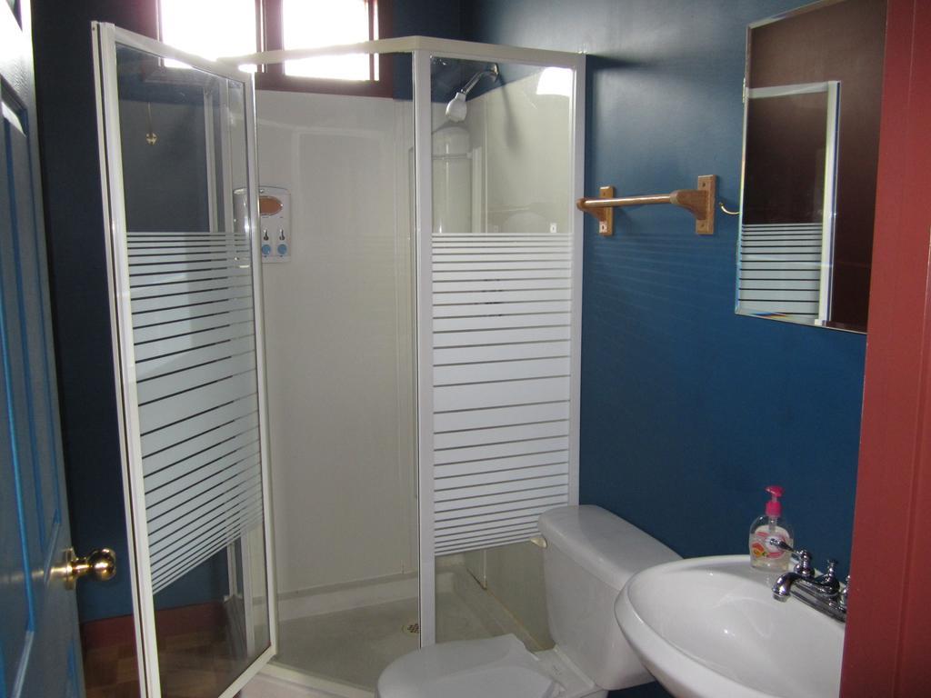 Historical Guest House Whitehorse Room photo